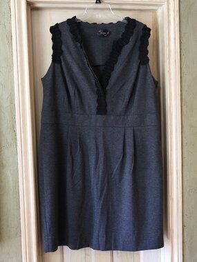 EUC Just Taylor Woman Gray Black Sleeveless Sheath Dress Size 20W
